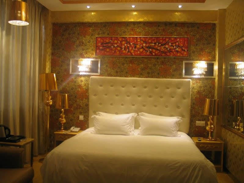 Kapok Hotel Zhuhai Exteriör bild
